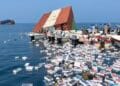 Ribuan Iphone yang jatuh di Selat Hormuz (foto: istimewa)