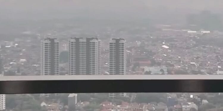 Asap Karhutla Kalimantan terdeteksi di Jakarta (foto: istimewa)